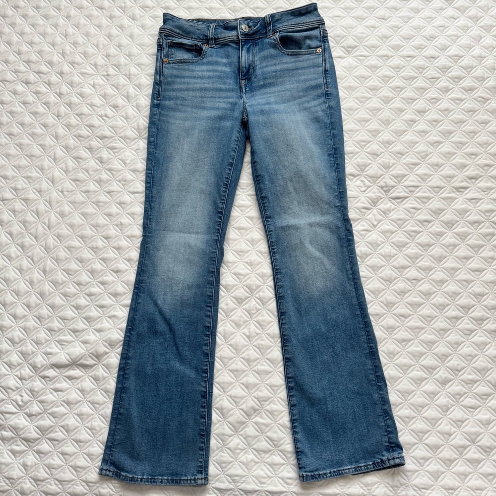 American Eagle Outfitters Blue KickBoot Denim Jeans Size 4 Short